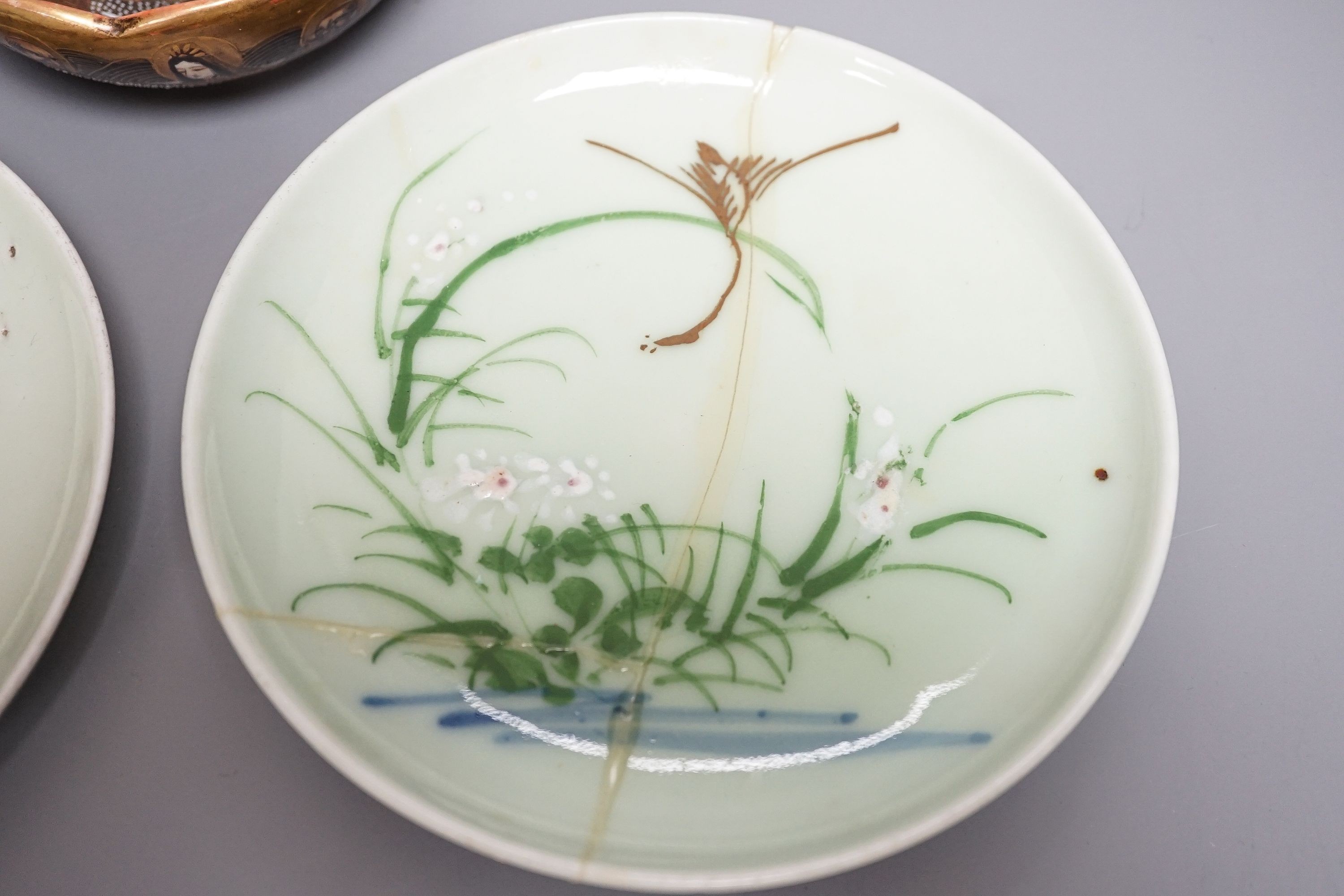 A Japanese Satsuma bowl, diameter 11cm and two plates